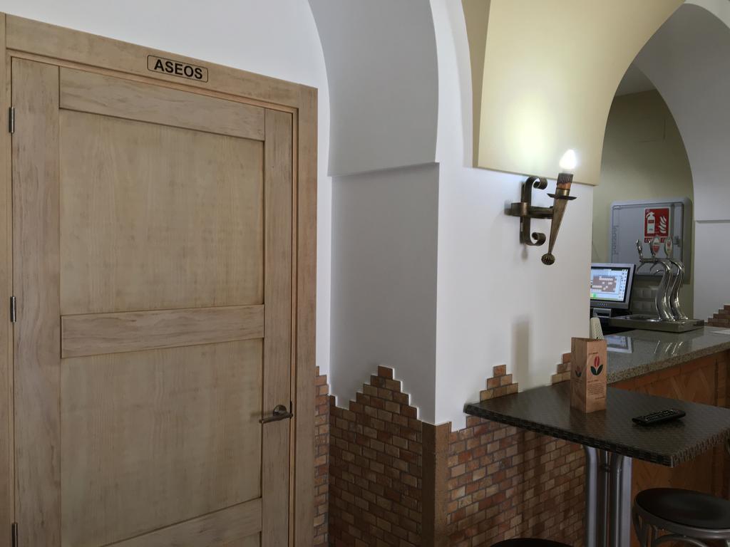 Hostal Los Encinares Villanueva de Córdoba Zewnętrze zdjęcie